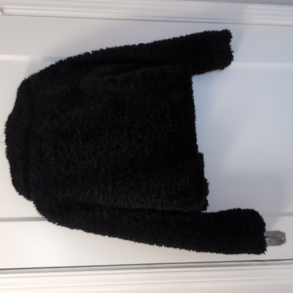 BLANKNYC Faux Shearling Crop Jacket - Picture 4 of 4